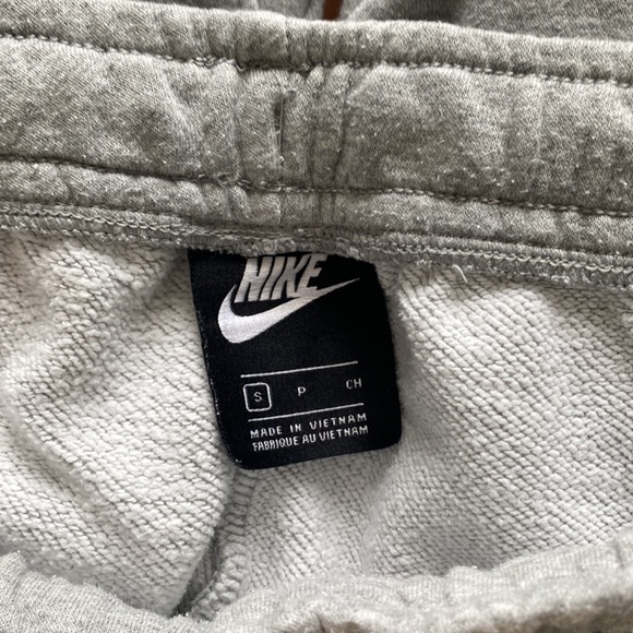 Nike grey joggers - Picture 5 of 5